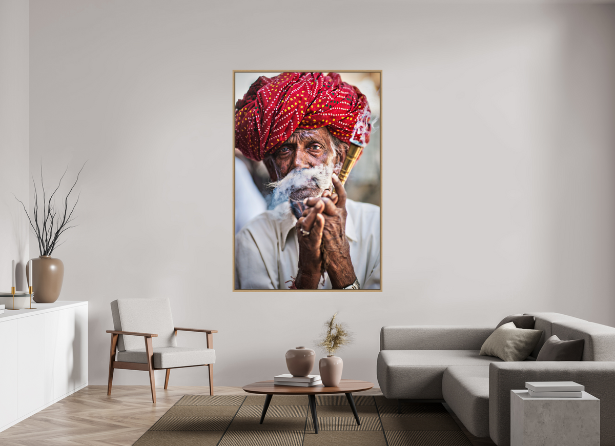 120 x 180 cm, Framed Print, Natural Oak India No. 07 — Red Turban